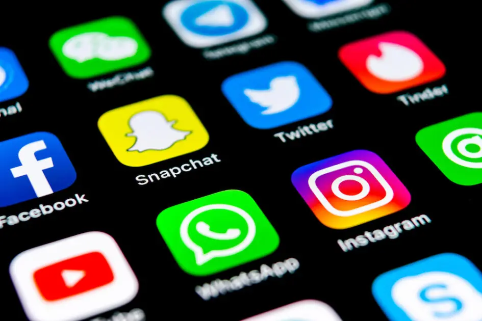 réseaux sociaux